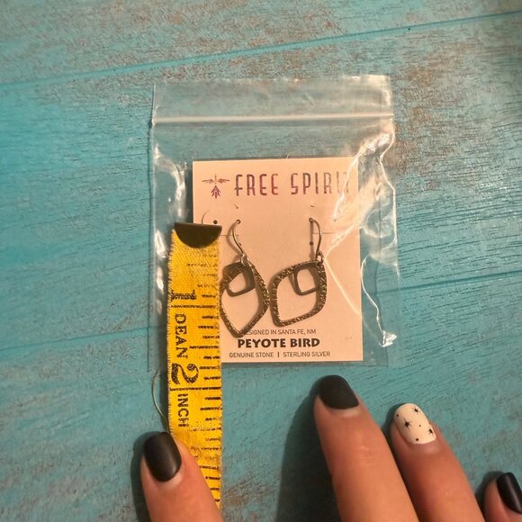 NWT Peyote Bird Free Spirit Silver & Gold Toned Drop Earrings - Picture 5 of 5